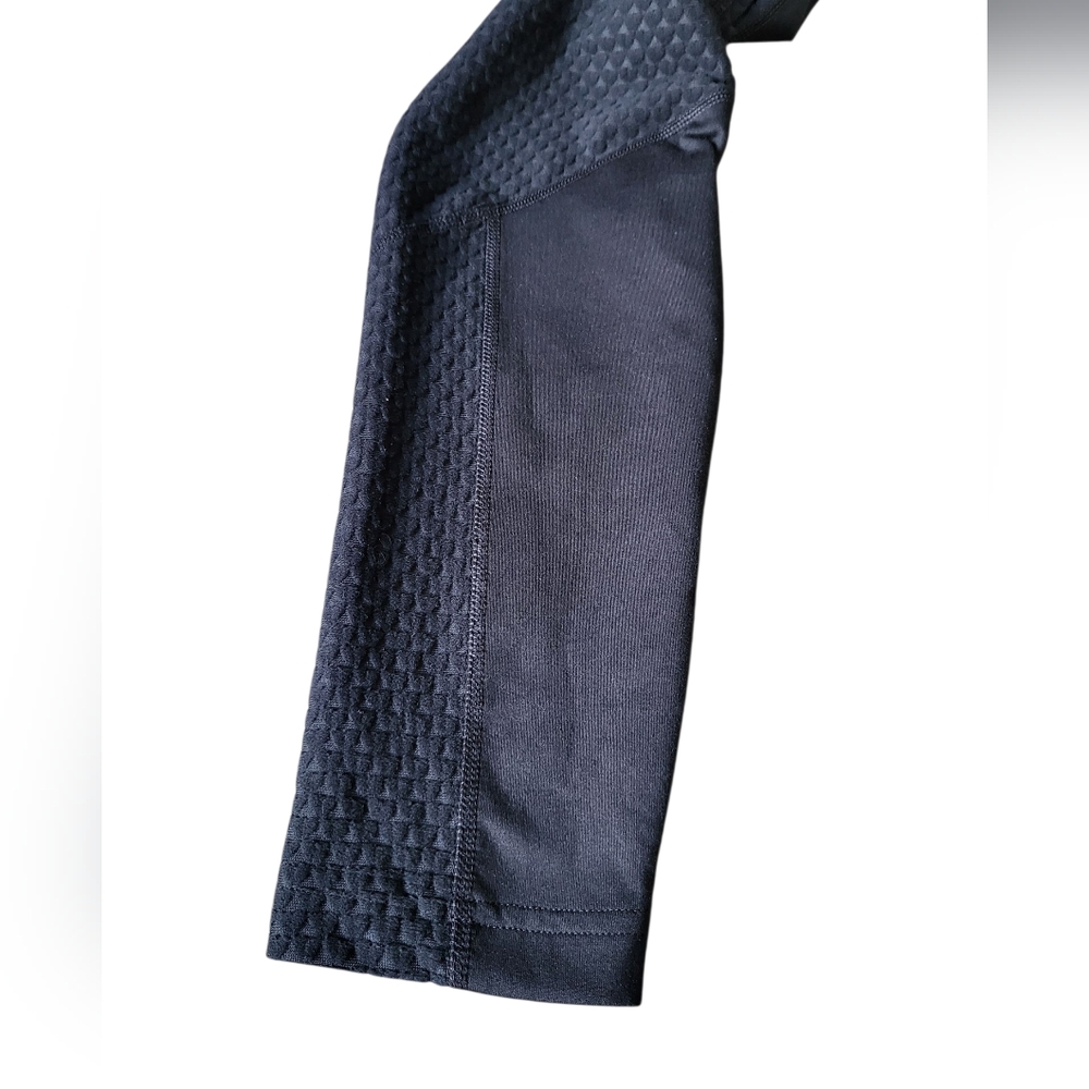 Nike Black Leggings with Gold Logo - Picture 8 of 8